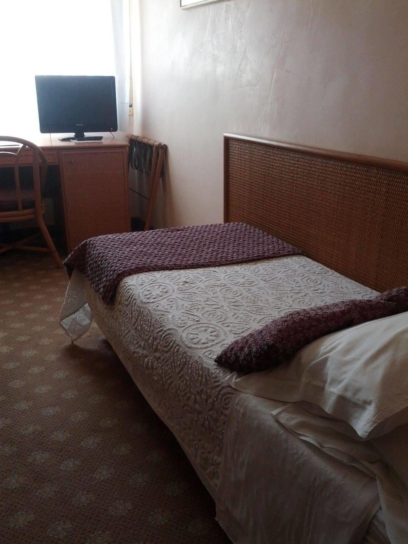 Hotel Villa Tiziana Венеция Лидо Екстериор снимка